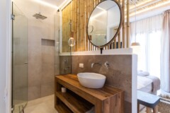 deluxesuiteseaview_5794