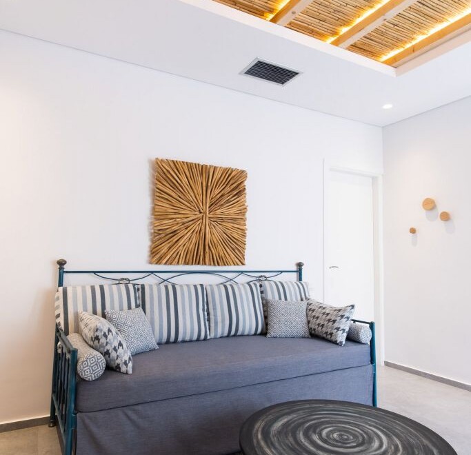 superiorfamilyroompoolview_3786