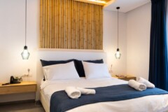 superiorfamilyroompoolview_9451