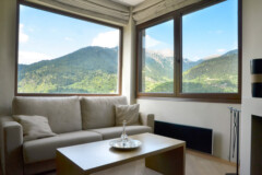 karpenisi-forest-suites-black-junior-suite-sofa-bed-livingroom
