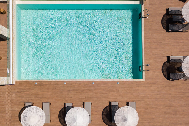 CENTRAL POOL AREA