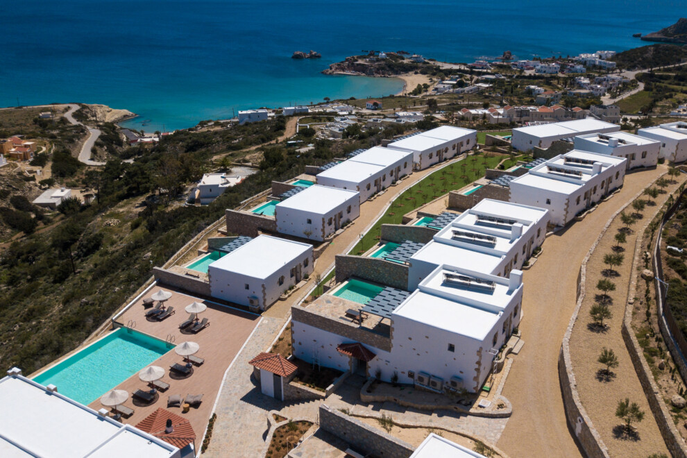 DRONE PIX OF HOTEL SUITES. EXCLUSIVE SUITES ON TOP AND PANORAMIC DOWN