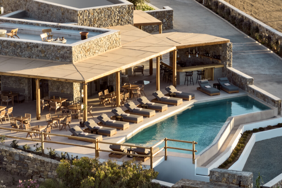 Swimming Pool (Main)