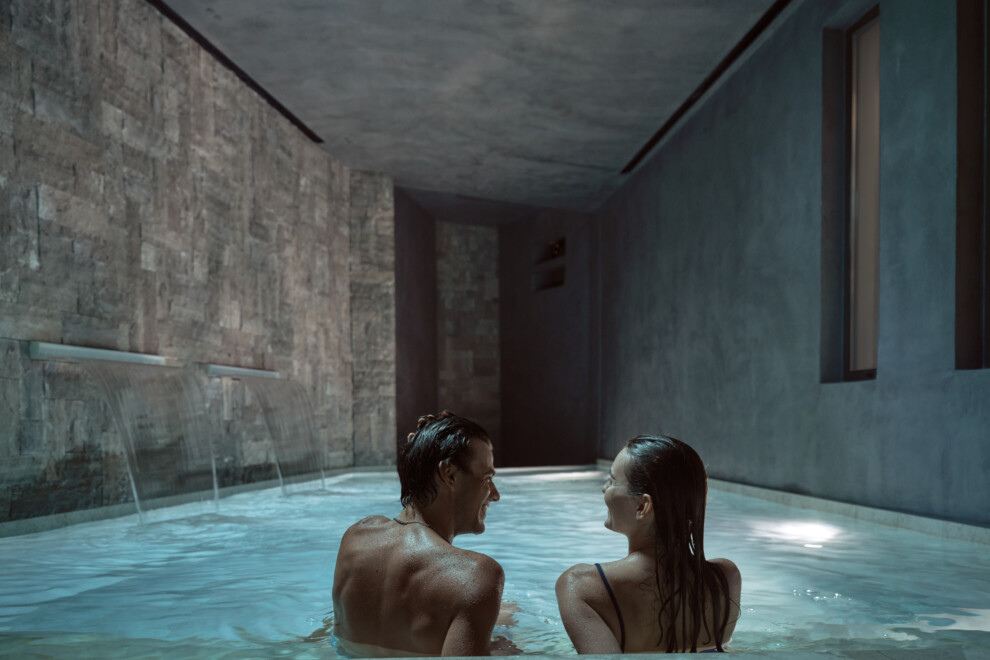 Swimming Pool (indoor)