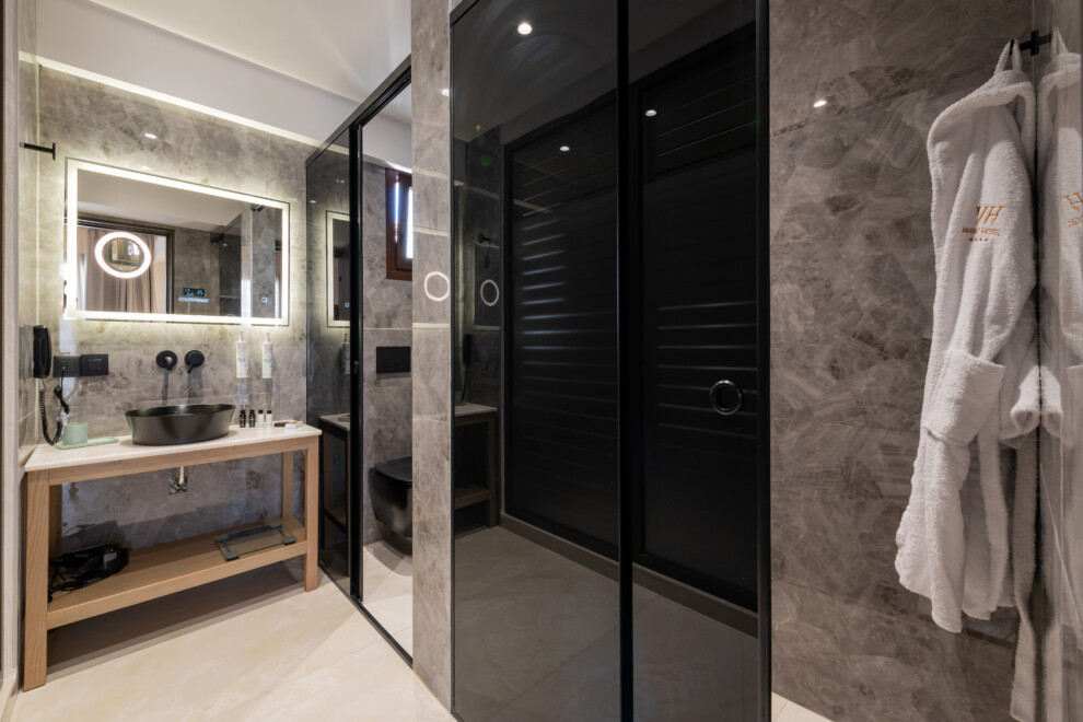 TheWineHotel_Bath
