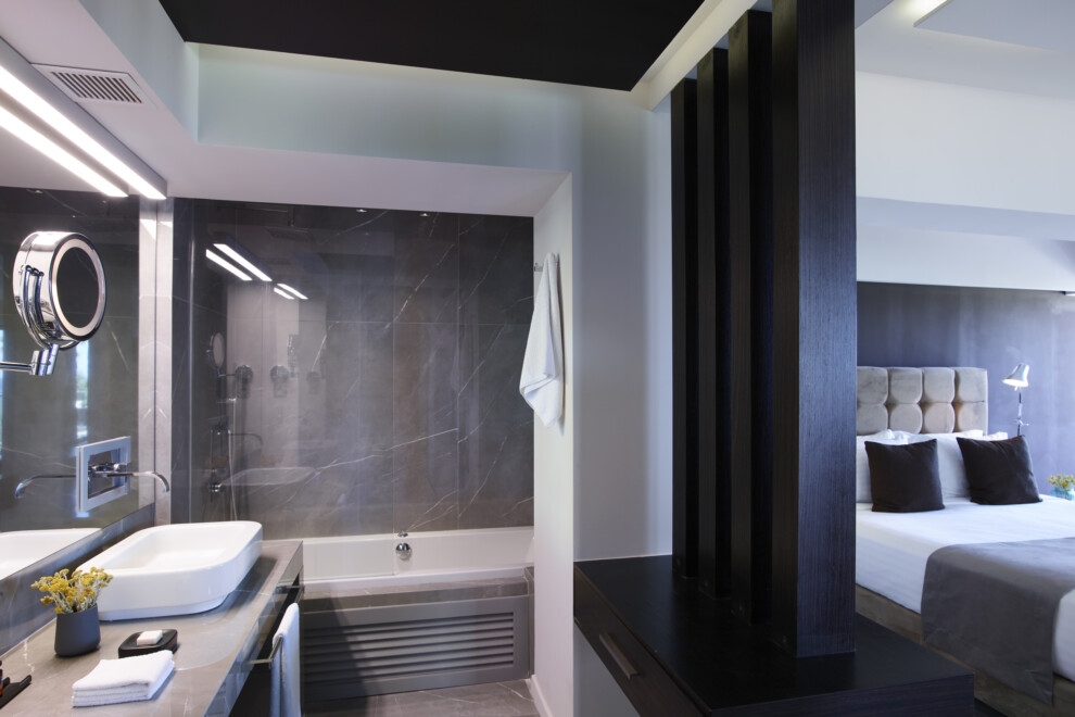 Bathroom (2)