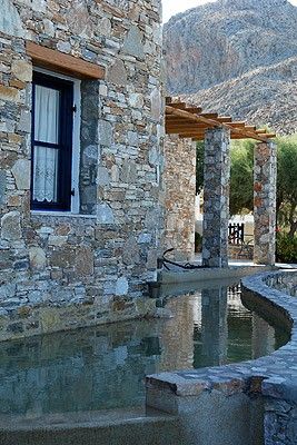 Vrahos Boutique Hotel