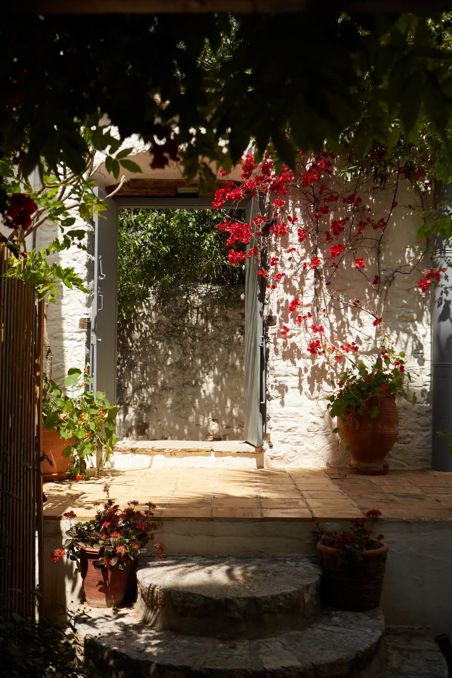 Bratsera Historic Boutique Hotel