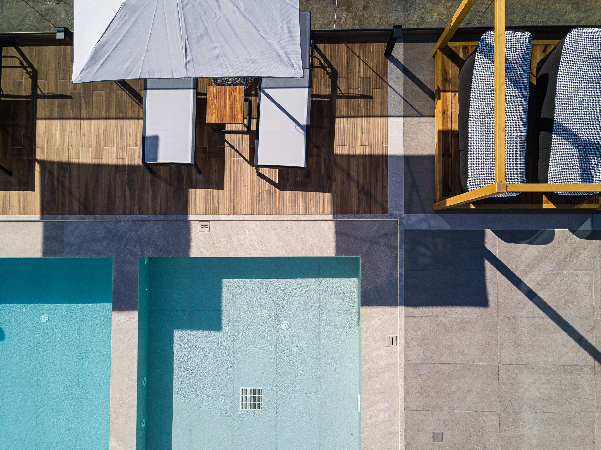 Eleven Boutique Suites hotel
