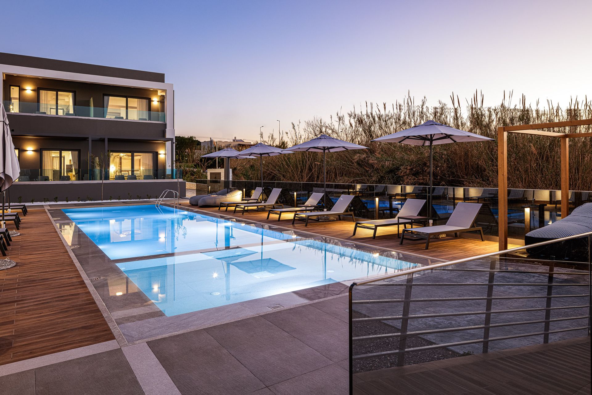 Eleven Boutique Suites hotel