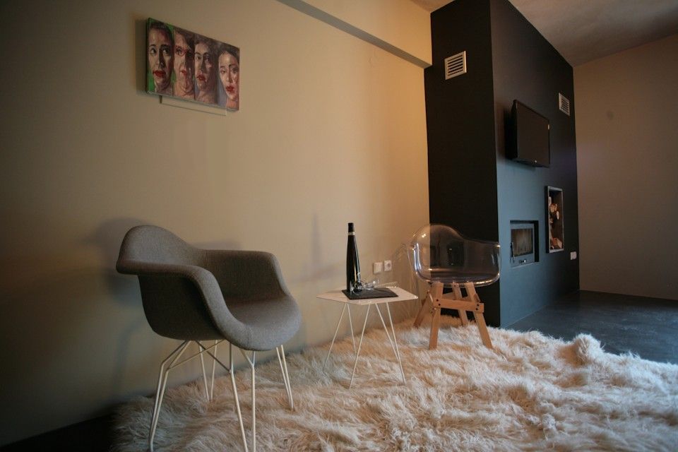 Oniropetra Boutique Hotel