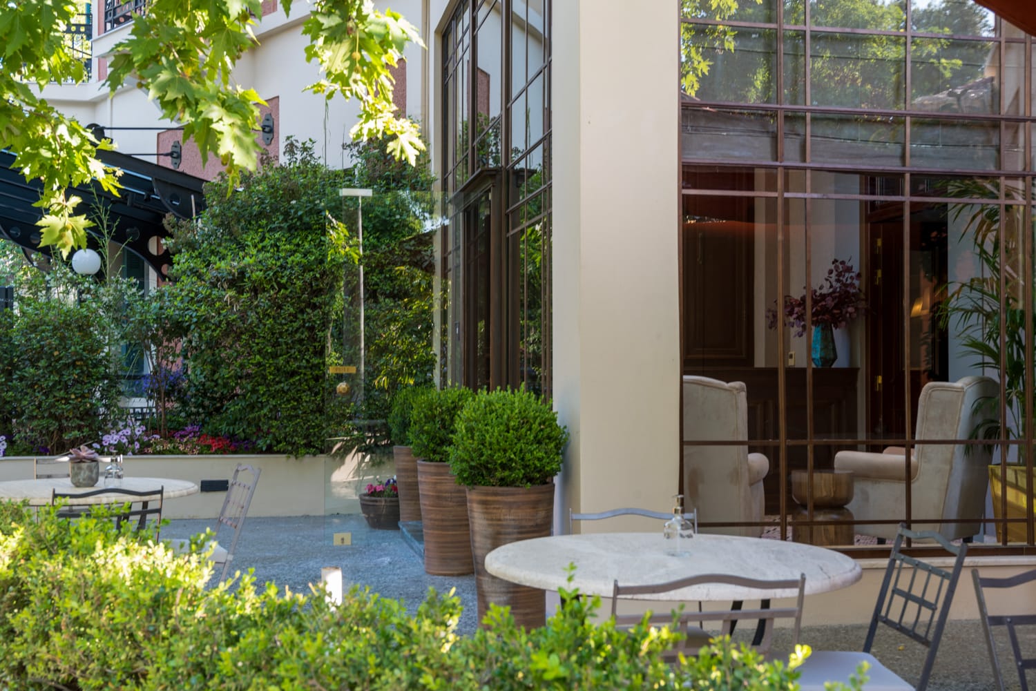 Kefalari Suites
