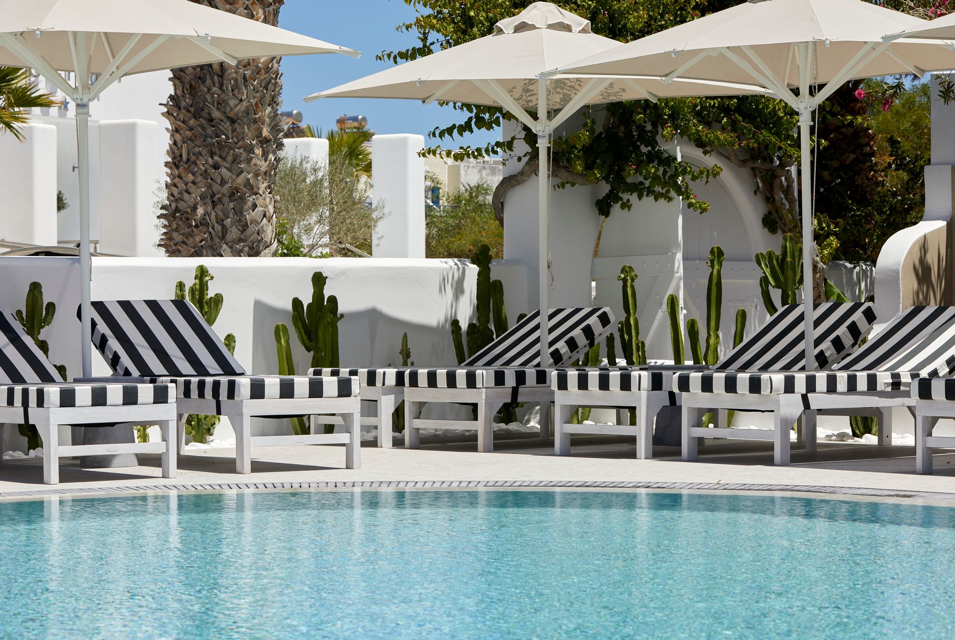 Kouros Village Hotel