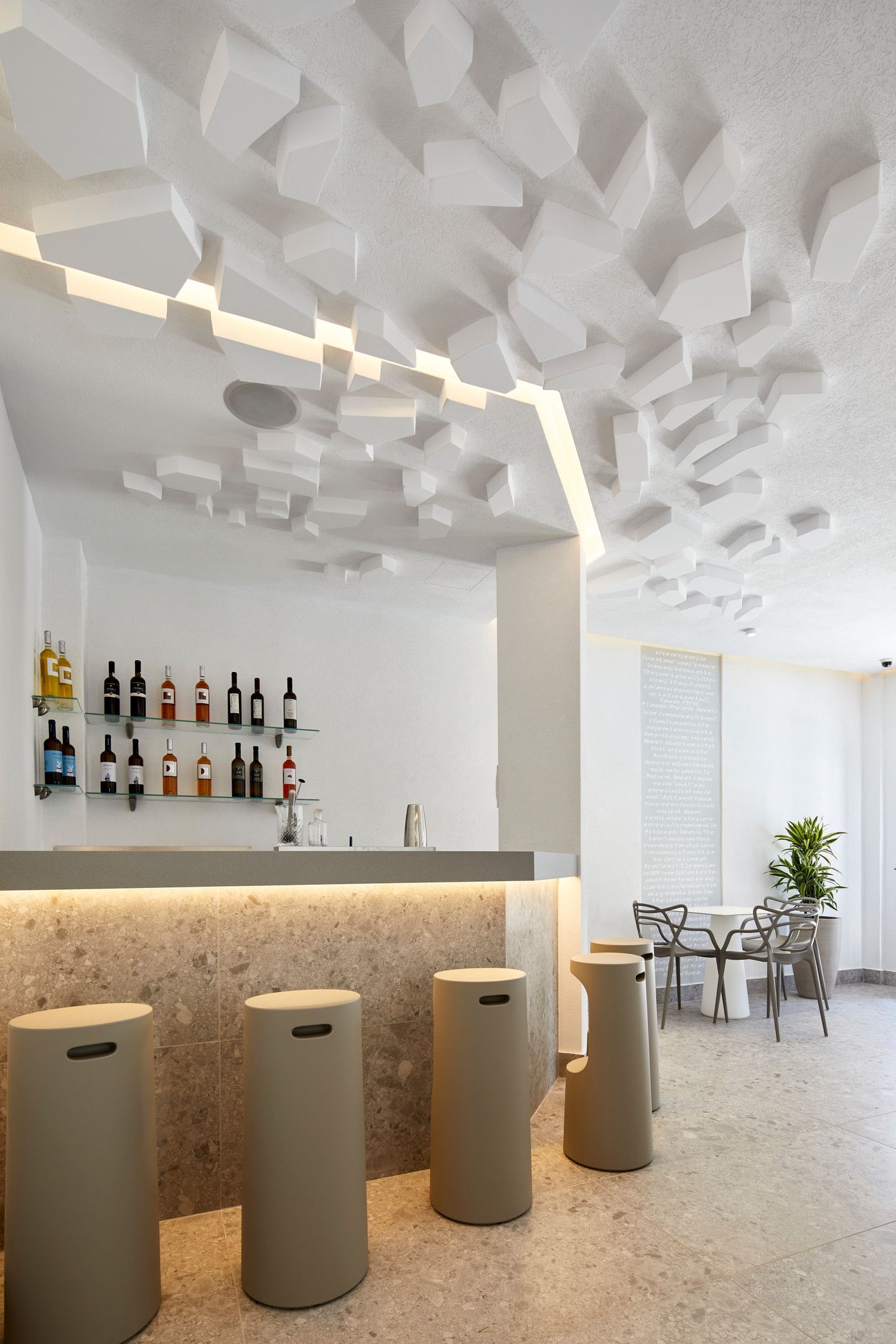 Kouros Village Hotel