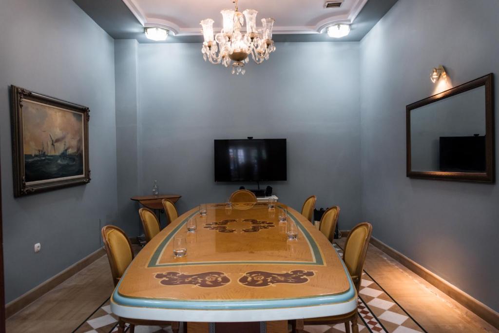 Capsis Bristol Boutique Hotel