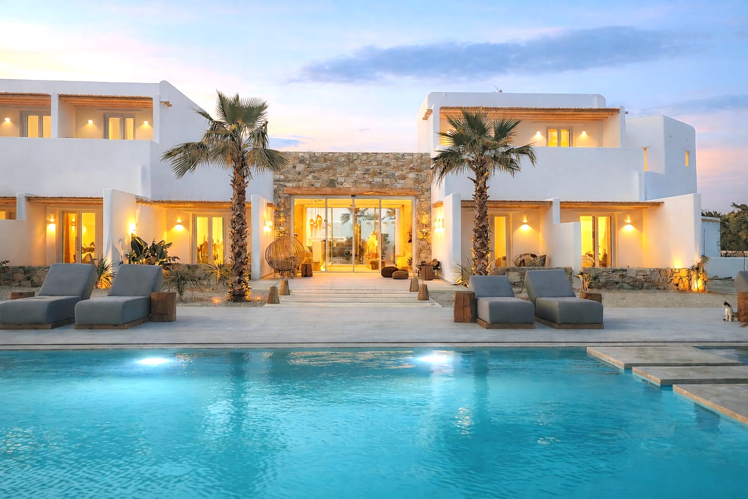 Adama Mykonos