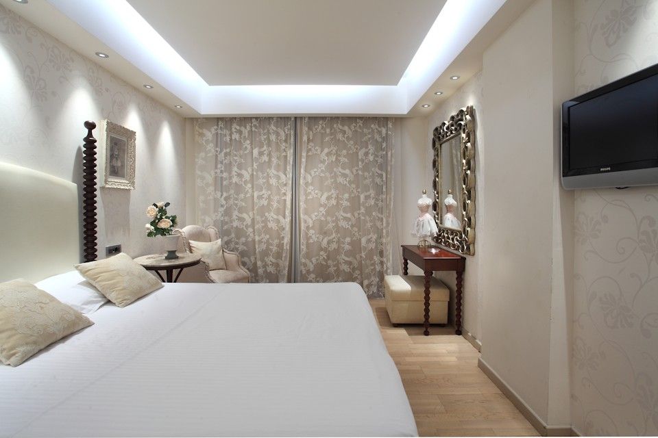 Comfy Boutique Hotel