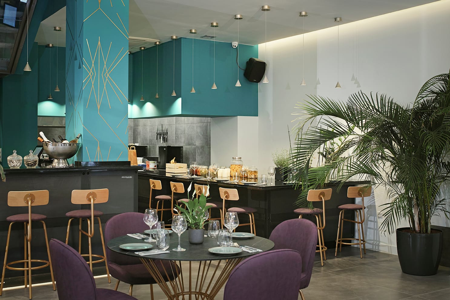 The Gem Society Boutique Hotel