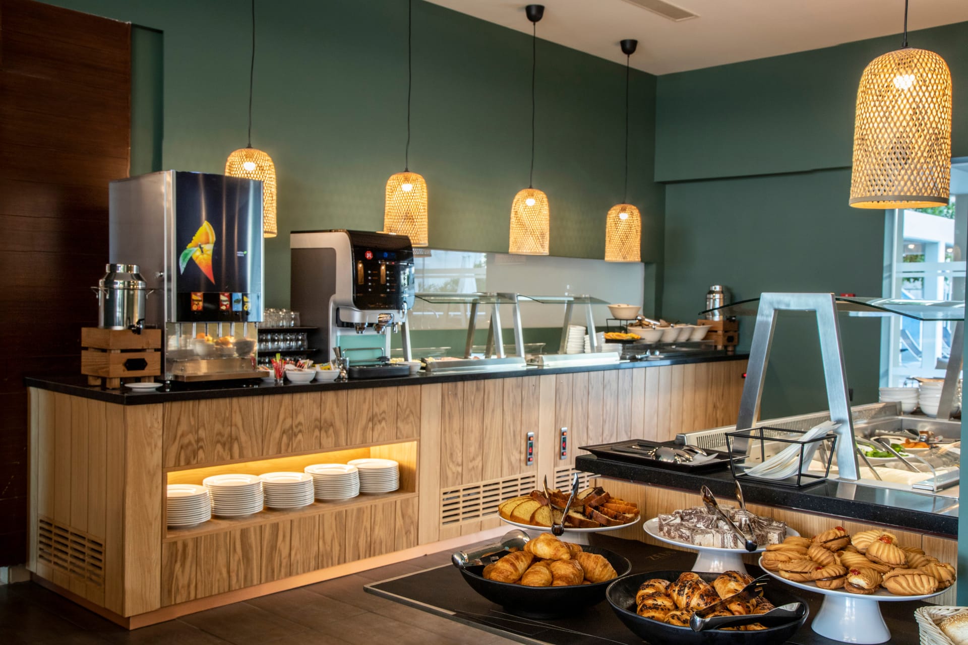 KoSea Boutique Hotel