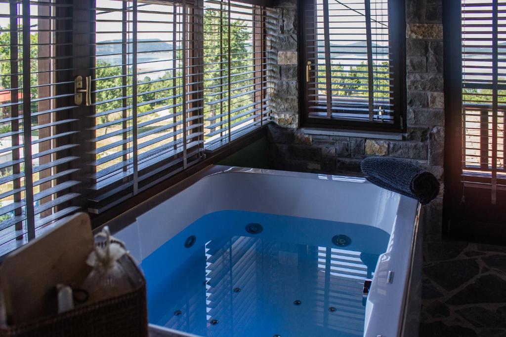 Πάνδιων Boutique Hotel & Suites