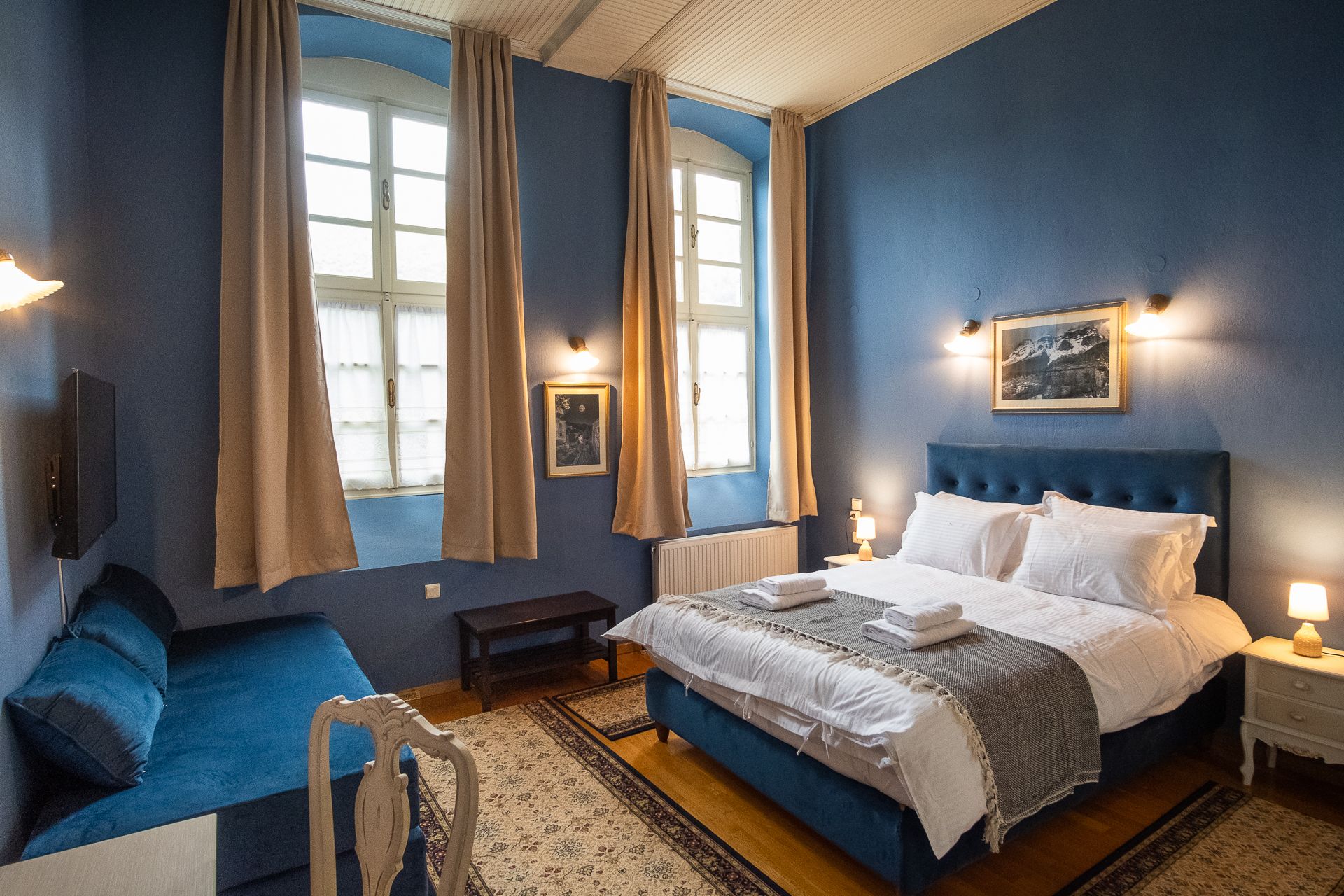 Old School Boutique Hotel