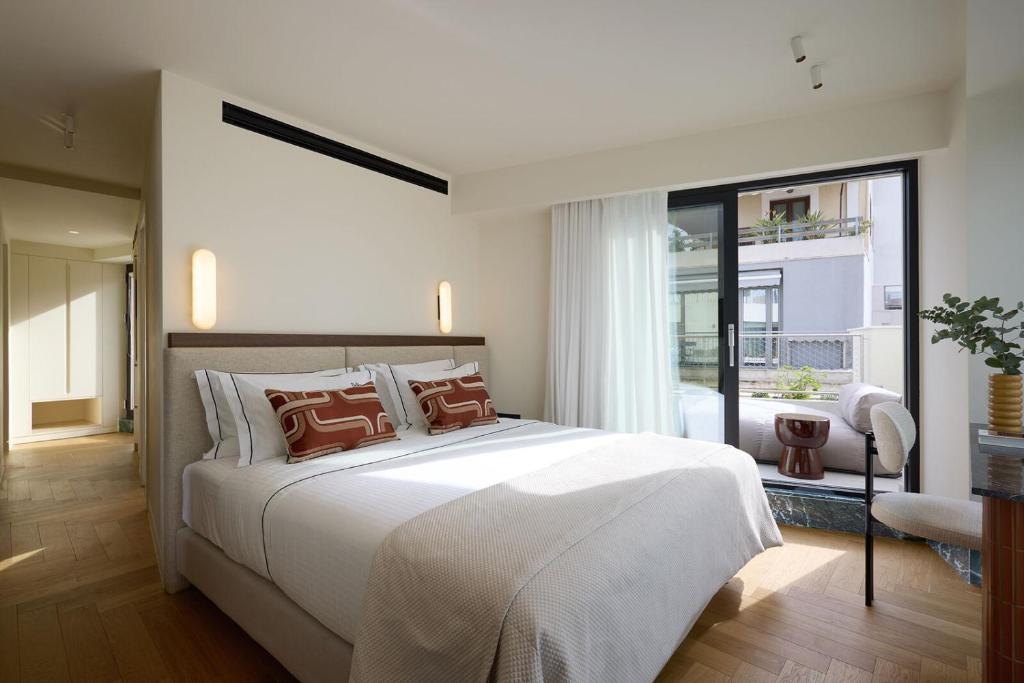 Bellén Athens