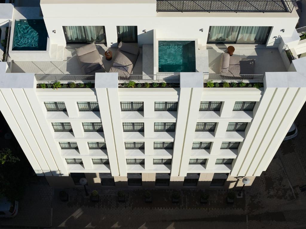 Bellén Athens