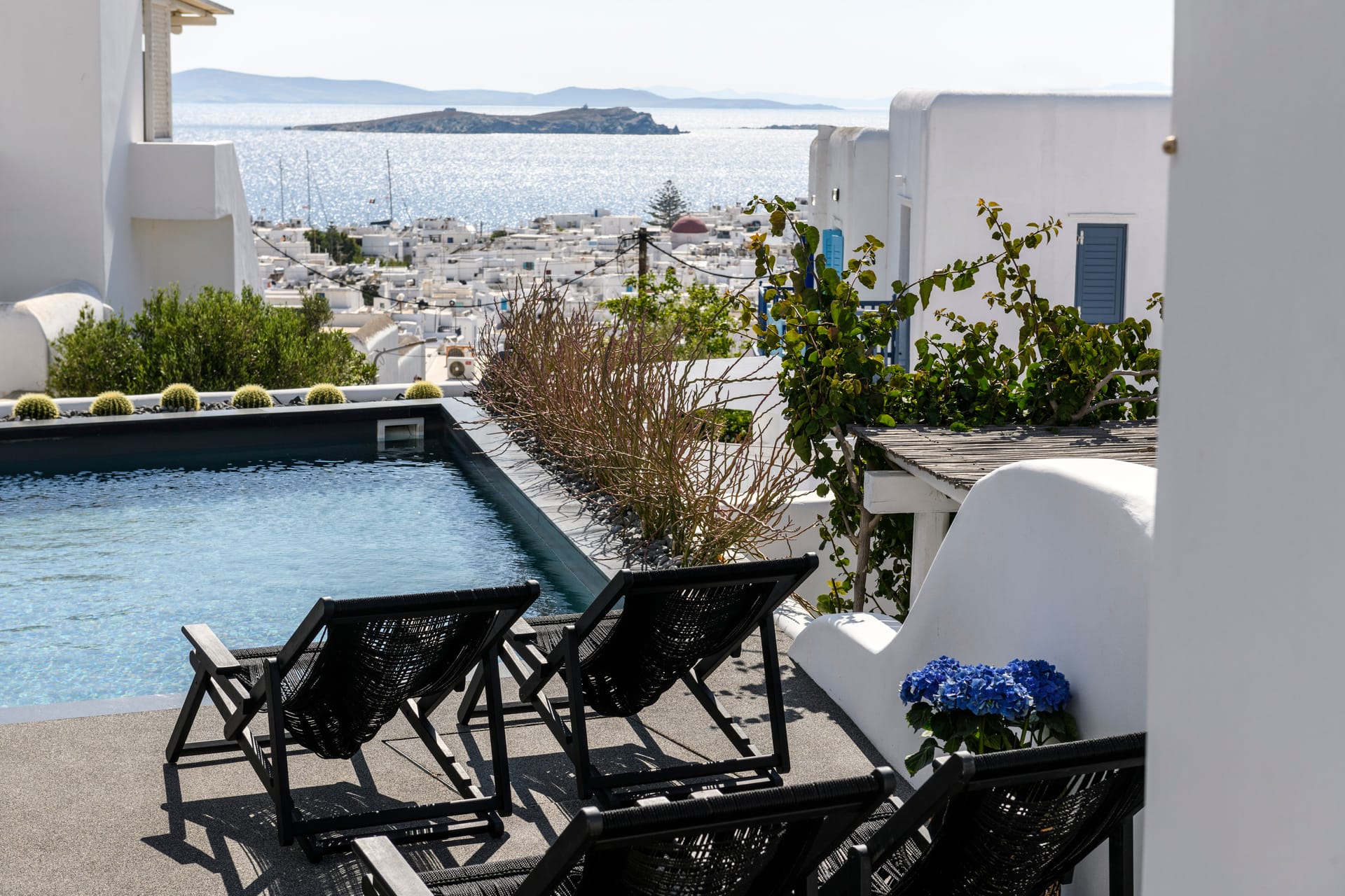 She Mykonos Boutique Hotel