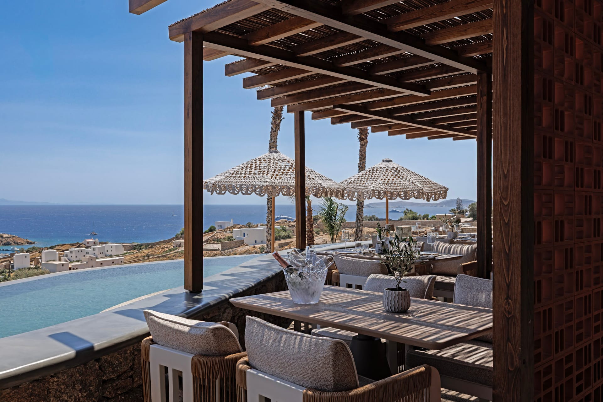 Maximus Mykonos
