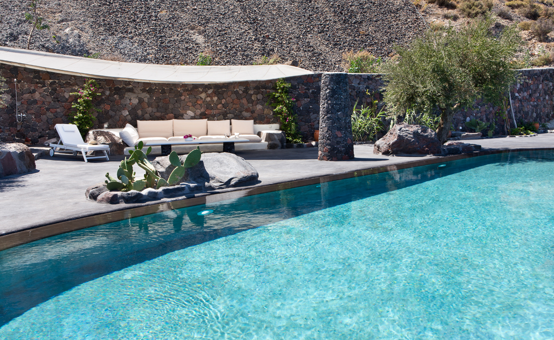 Perivolas Hideaway